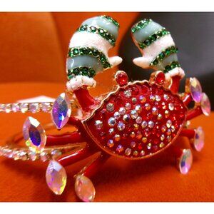 NWT Betsey Johnson Jeweled Crab Bracelet